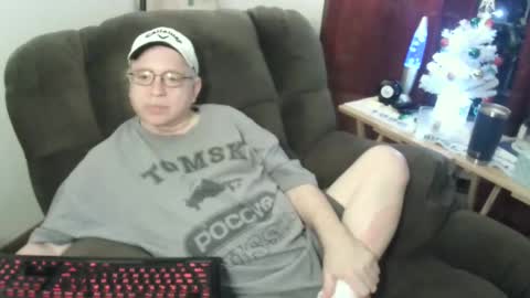 Snapshot of jpmel99 chatting on December 2024 05:15:01 AM jpmel99 online show from December 2024 05:15:01 AM