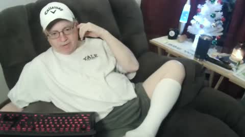 Snapshot of jpmel99 chatting on December 2024 12:09:02 AM jpmel99 online show from December 2024 12:09:02 AM