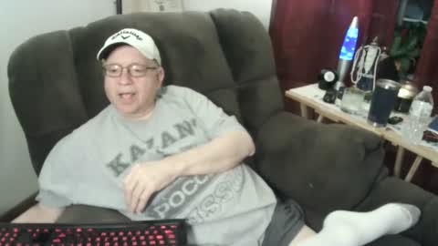 Snapshot of jpmel99 chatting on January 2025 04:31:02 AM jpmel99 online show from January 2025 04:31:02 AM