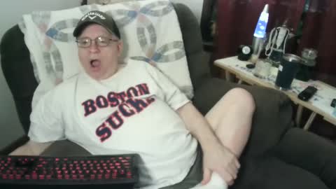 Snapshot of jpmel99 chatting on February 2025 06:43:02 AM jpmel99 online show from February 2025 06:43:02 AM