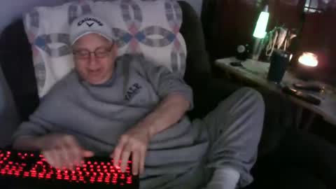 Snapshot of jpmel99 chatting on February 2025 11:25:02 PM jpmel99 online show from February 2025 11:25:02 PM