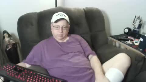 Snapshot of jpmel99 chatting on November 2025 10:56:02 PM jpmel99 online show from November 2025 10:56:02 PM