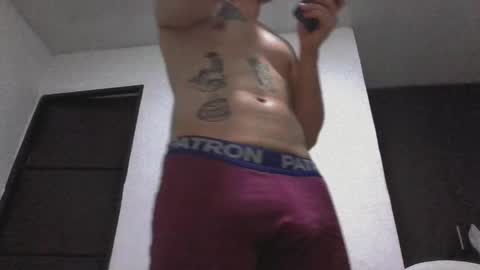 Snapshot of jq401055 chatting on December 2024 04:40:01 PM Jaxxx67 online show from December 2024 04:40:01 PM