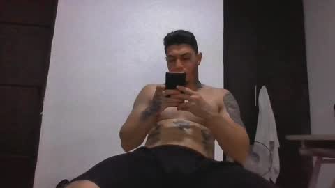 Snapshot of jq401055 chatting on January 2025 04:39:01 PM Jaxxx67 online show from January 2025 04:39:01 PM