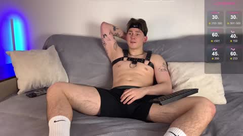 Snapshot of jsshh4u chatting on December 2024 10:10:02 PM Josh online show from December 2024 10:10:02 PM