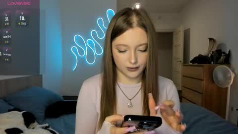 Snapshot of ju_lii chatting on November 2025 01:10:01 PM Julia and Julia online show from November 2025 01:10:01 PM