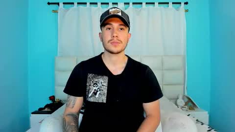 Snapshot of juan__jimenez chatting on November 2025 09:25:01 PM Juan online show from November 2025 09:25:01 PM