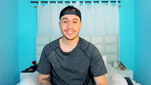 Snapshot of juan__jimenez chatting on November 2025 09:57:01 PM Juan online show from November 2025 09:57:01 PM