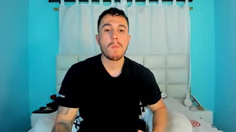 Snapshot of juan__jimenez chatting on November 2025 11:26:01 PM Juan online show from November 2025 11:26:01 PM