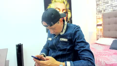 JUAN  online show from March 2026 11:54:01 AM