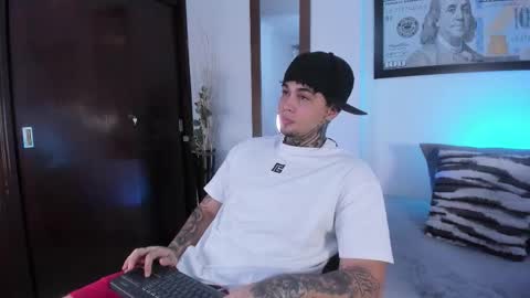 Snapshot of juan_alvarez18 chatting on September 2025 02:48:01 AM juan_alvarez18 online show from September 2025 02:48:01 AM