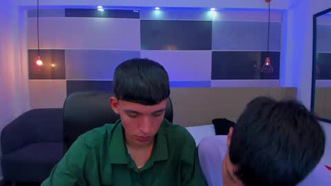 JuanSteven online show from February 2025 04:40:01 AM