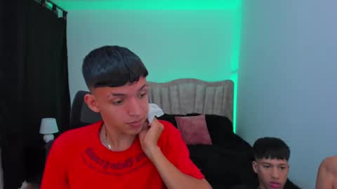 JuanSteven online show from September 2025 04:14:02 AM