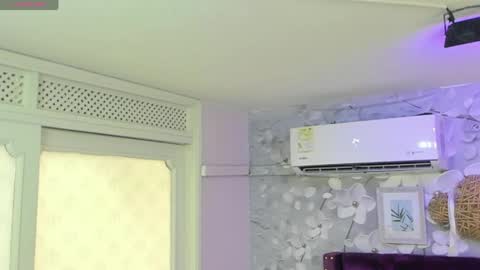 Juana online show from April 2026 07:08:02 PM