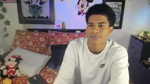 juan jose online show from November 2025 09:20:02 PM