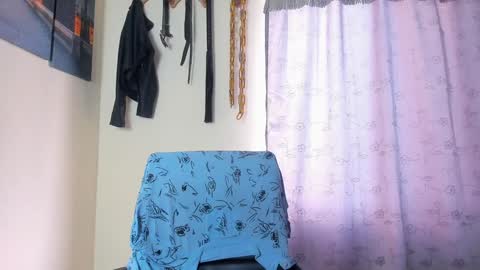 Juan Esteban online show from January 2025 12:30:01 PM