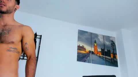 Juan Esteban online show from October 2025 12:38:02 AM