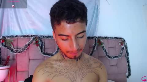 Snapshot of juancamilo_66 chatting on December 2024 04:42:02 AM Juan online show from December 2024 04:42:02 AM