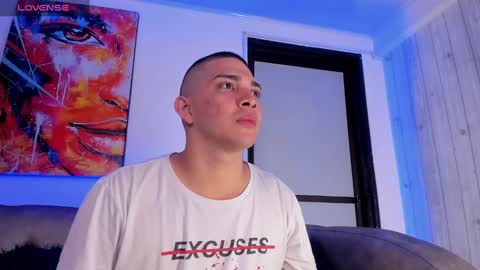 Juan David online show from February 2025 12:39:01 PM