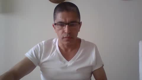 Snapshot of juanearth1 chatting on January 2026 05:26:02 PM juanearth1 online show from January 2026 05:26:02 PM