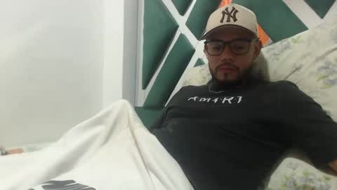 juanfe_style online show from November 2025 01:06:01 AM