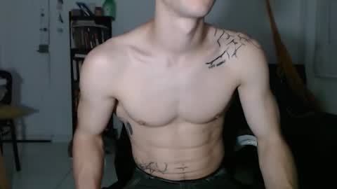 Snapshot of juanisimo_ chatting on January 2025 04:10:02 AM JUANISIMO online show from January 2025 04:10:02 AM