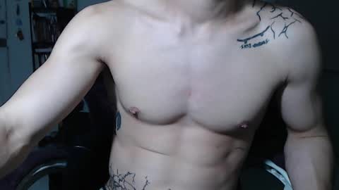 Snapshot of juanisimo_ chatting on February 2025 12:11:01 AM JUANISIMO online show from February 2025 12:11:01 AM