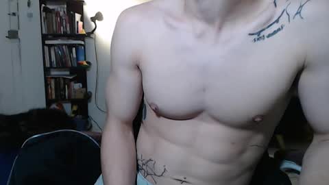 Snapshot of juanisimo_ chatting on February 2025 12:06:02 AM JUANISIMO online show from February 2025 12:06:02 AM