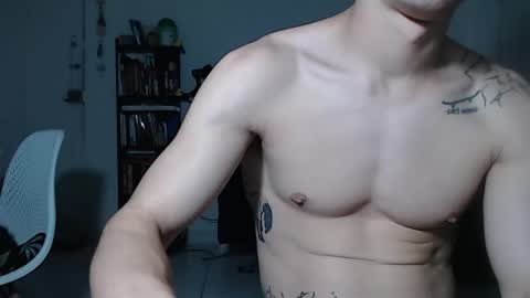 Snapshot of juanisimo_ chatting on February 2025 04:33:02 AM JUANISIMO online show from February 2025 04:33:02 AM