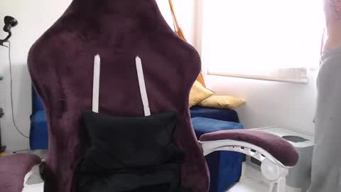 Snapshot of juanisimo_ chatting on February 2025 05:18:02 PM JUANISIMO online show from February 2025 05:18:02 PM