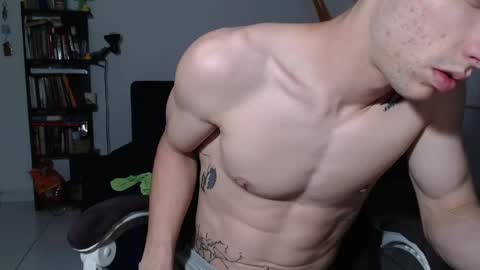 Snapshot of juanisimo_ chatting on March 2025 02:15:01 AM JUANISIMO online show from March 2025 02:15:01 AM