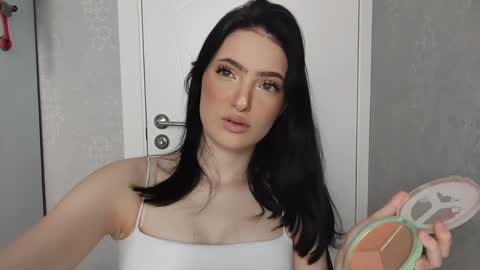 Veronika online show from June 2026 07:33:02 AM