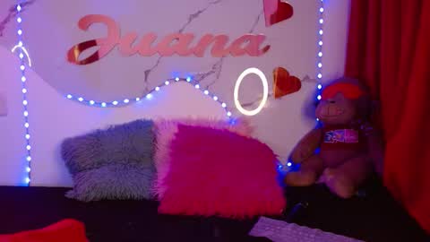 Snapshot of juanitared chatting on December 2025 11:24:01 PM Juanita online show from December 2025 11:24:01 PM