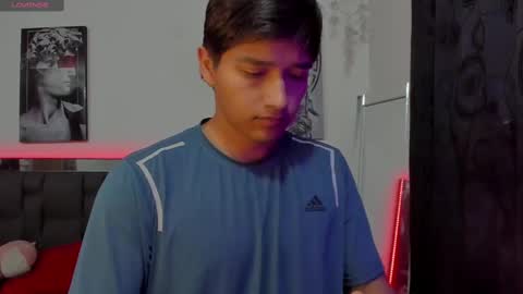 juanjo ferrari online show from November 2025 01:05:02 AM