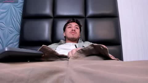 Snapshot of juanmechanic chatting on February 2026 01:58:02 PM JUAN online show from February 2026 01:58:02 PM