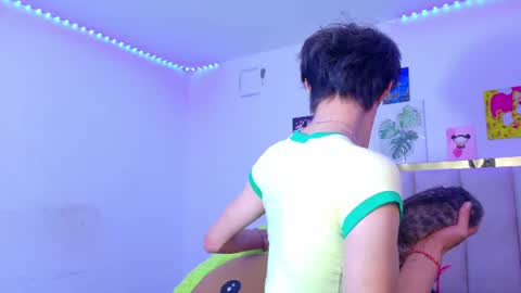 Snapshot of juanmres chatting on June 2026 06:43:01 PM juanmres online show from June 2026 06:43:01 PM