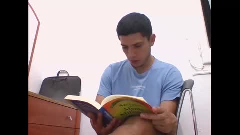 Snapshot of juanperez1999777 chatting on October 2025 10:32:02 PM juanperez1999777 online show from October 2025 10:32:02 PM