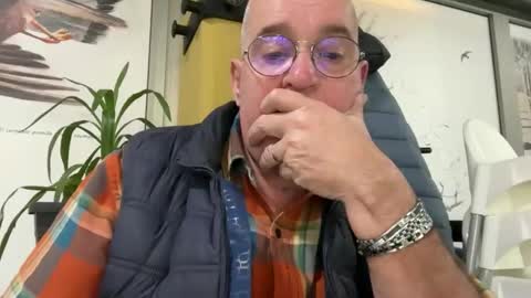 Juan online show from December 2025 10:35:01 AM