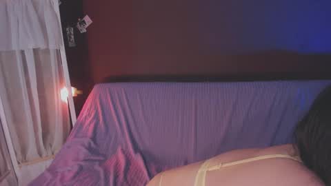 Arina online show from November 2025 12:04:01 PM