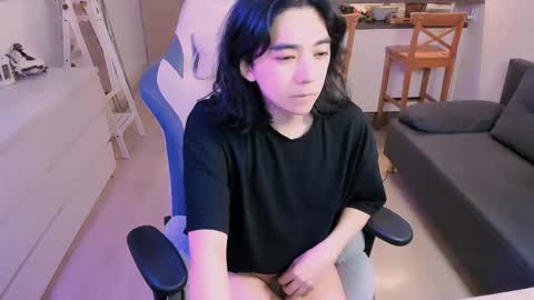 Snapshot of judame_aoi chatting on May 2026 11:51:02 AM Aoi online show from May 2026 11:51:02 AM