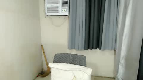 Snapshot of judy_fuckdoll chatting on November 2025 12:02:02 PM JUDY online show from November 2025 12:02:02 PM