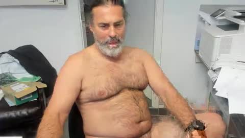 Giovanni50pro online show from November 2025 06:06:02 PM