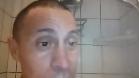 Snapshot of jugg3 chatting on December 2024 05:37:01 AM Carlos online show from December 2024 05:37:01 AM