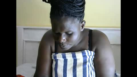 Snapshot of juicy576808 chatting on December 2024 09:28:02 AM zainabu online show from December 2024 09:28:02 AM