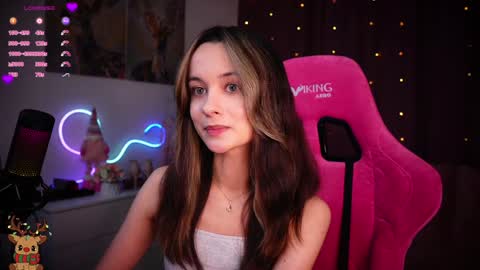 Snapshot of juicy___angel chatting on December 2024 08:06:02 PM Angelina online show from December 2024 08:06:02 PM