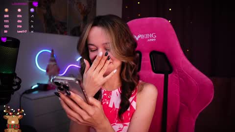 Snapshot of juicy___angel chatting on December 2024 05:22:01 PM Angelina online show from December 2024 05:22:01 PM