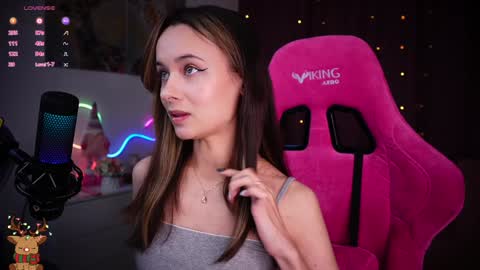 Snapshot of juicy___angel chatting on December 2024 05:48:01 PM Angelina online show from December 2024 05:48:01 PM