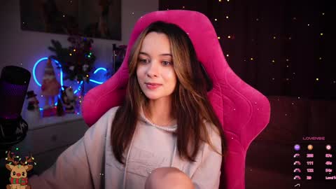 Snapshot of juicy___angel chatting on January 2025 10:07:02 PM Angelina online show from January 2025 10:07:02 PM