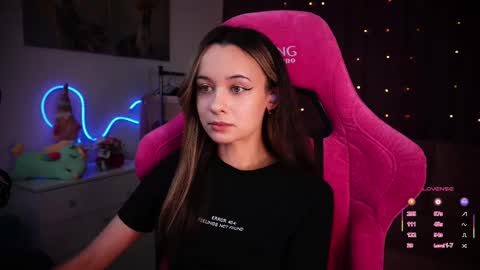 Snapshot of juicy___angel chatting on February 2025 08:36:01 PM Angelina online show from February 2025 08:36:01 PM