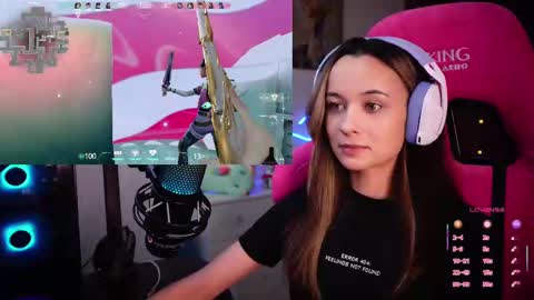 Snapshot of juicy___angel chatting on February 2025 11:14:02 PM Angelina online show from February 2025 11:14:02 PM